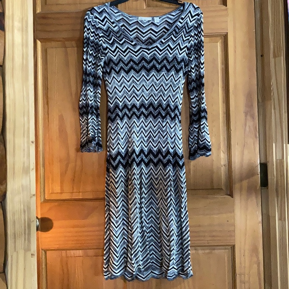 Striped black and white dress